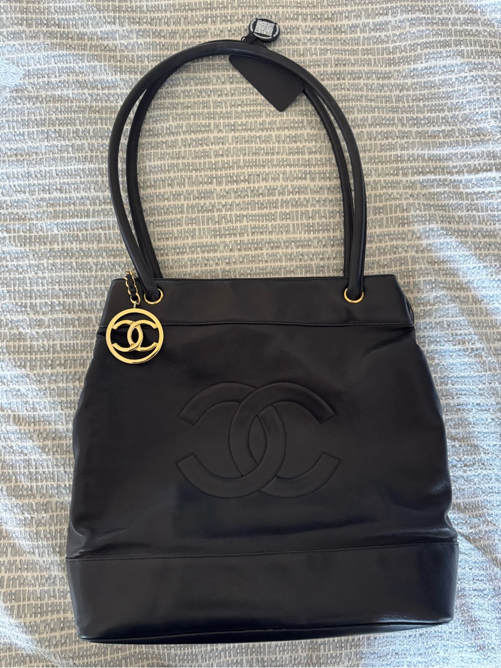 Chanel tote